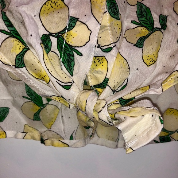 Beach Lunch Lounge Lemon Tank - Picture 3 of 4